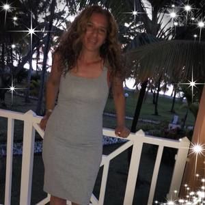 Meet your Posher, Nina